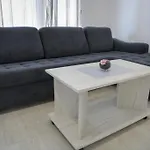 Tila Apartment *